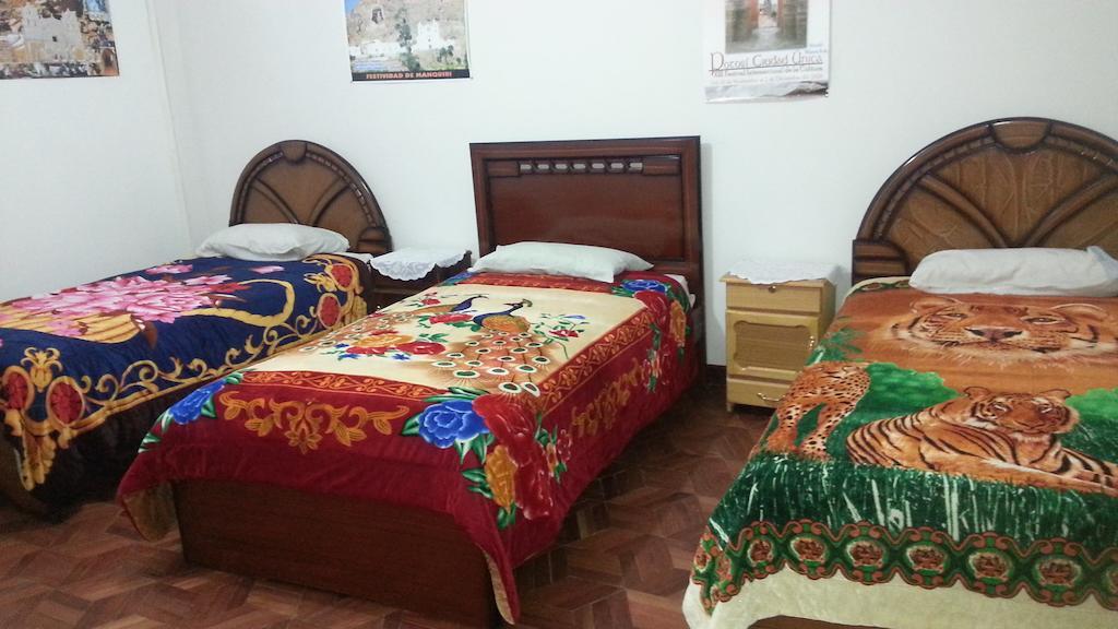 Hostal Villa Imperial Yunguyo Zimmer foto